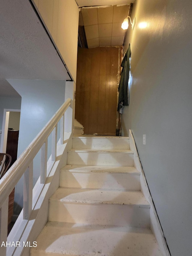 820 N 2nd St, Bellwood, PA 16617 - photo 10