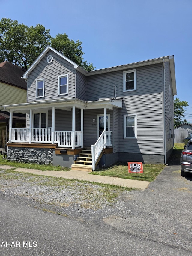 820 N 2nd St, Bellwood, PA 16617 - photo 1