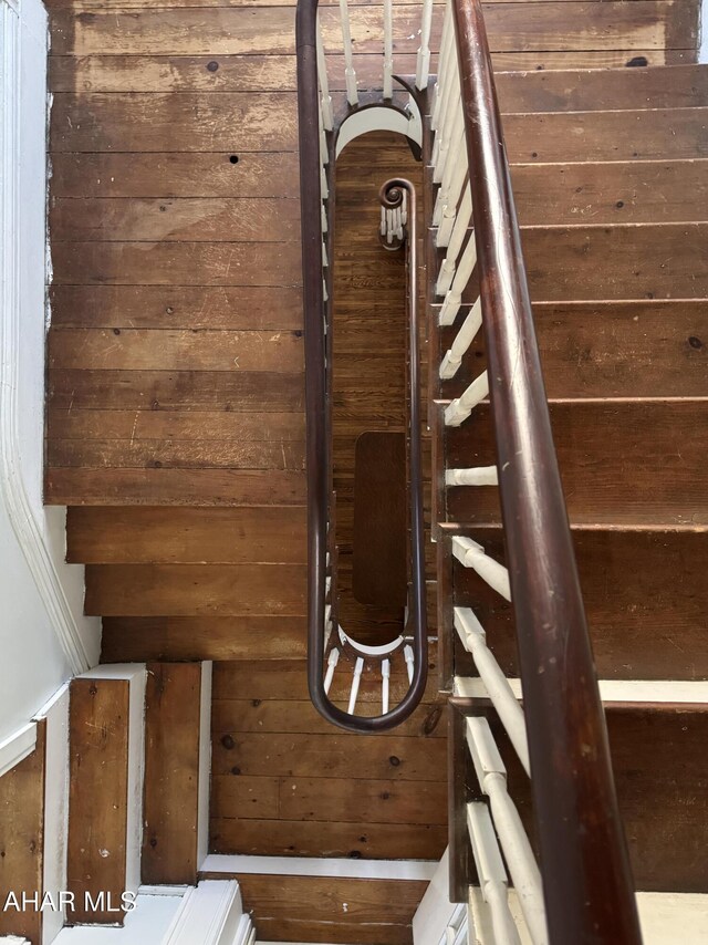 220 High St, Williamsburg, PA 16693 - photo 27