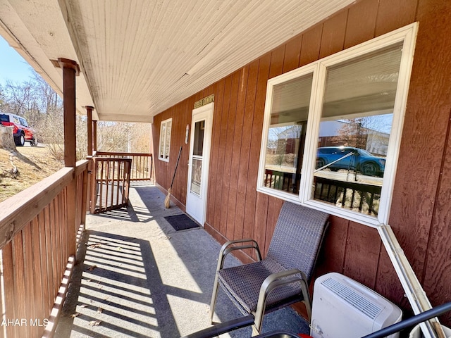 balcony with a porch