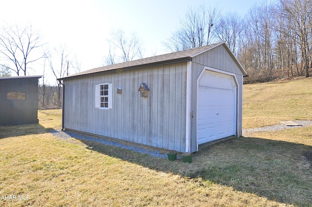 view of detached garage