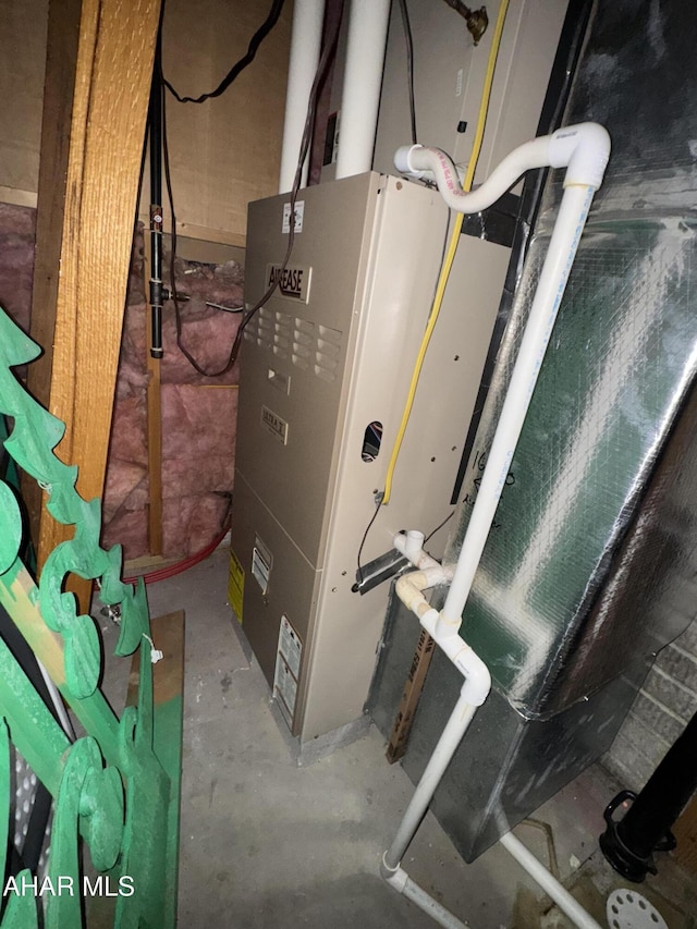 153 Frederick Rd, Altoona, PA 16602 - view of utility room