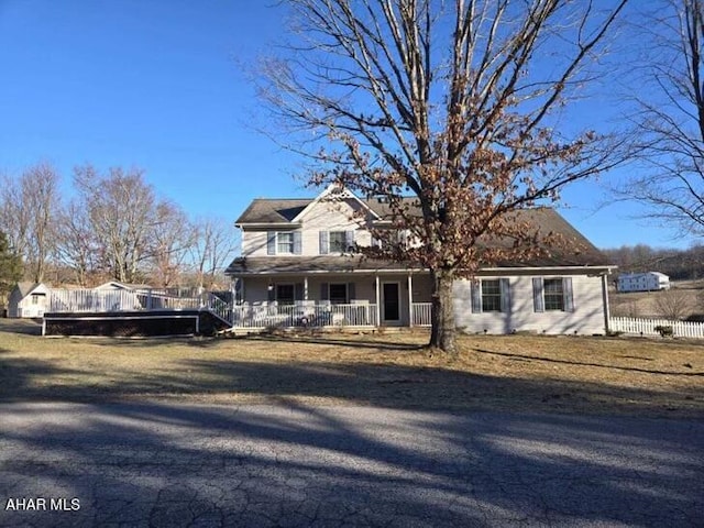 view of front of house featuring covered porch