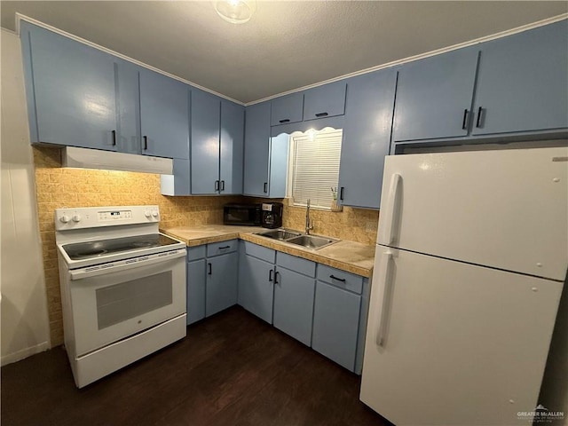 kitchen with sink, dark hardwood / wood-style floors, blue cabinets, backsplash, and white appliances