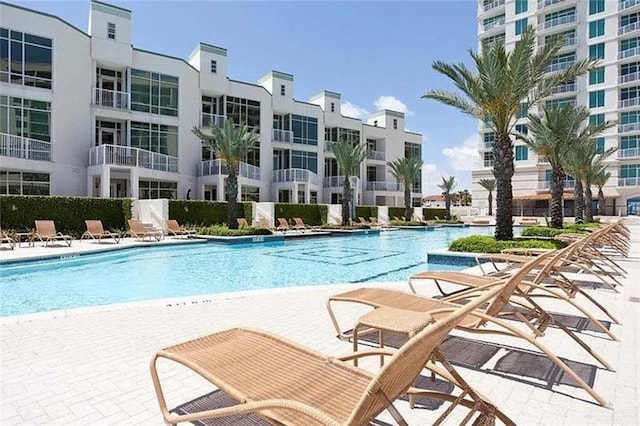 310A Padre Blvd, South Padre Island, TX 78597 - view of swimming pool