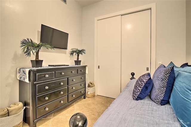 310A Padre Blvd, South Padre Island, TX 78597 - tiled bedroom featuring a closet