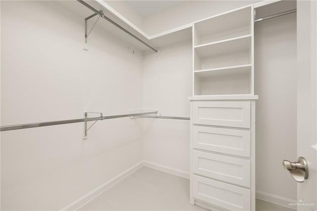 2012 Trinity St, Donna, TX 78537 - walk in closet featuring light tile patterned floors