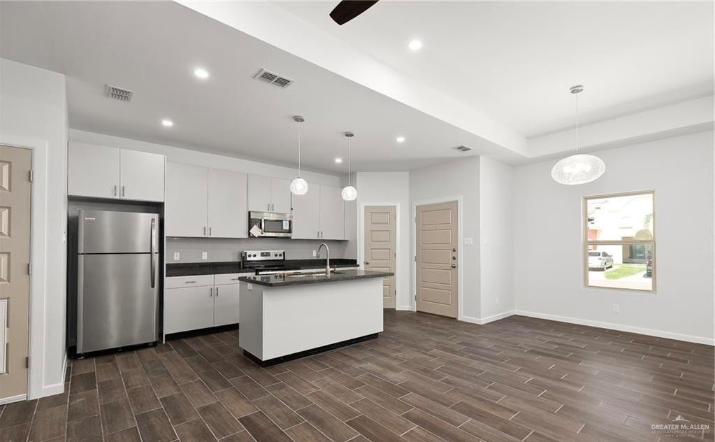 1510 New Orleans Cir, Pharr, TX 78577 - photo 2