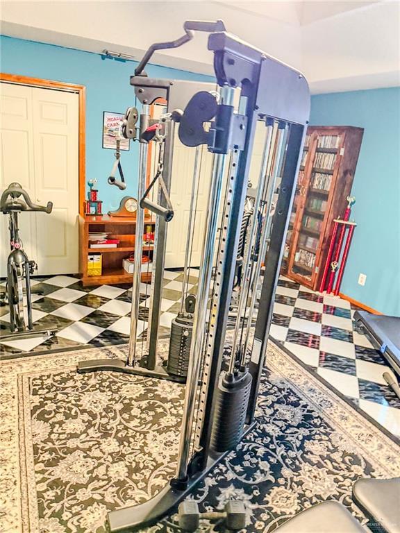 1712 N 1st St, Mcallen, TX 78501 - view of exercise area
