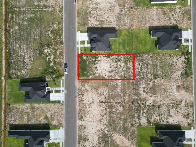 900 Azalea St, Mission, TX 78573