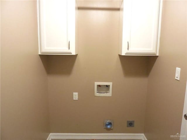 5421 San Diego Dr, Edinburg, TX 78542 - laundry room featuring washer hookup, electric dryer hookup, and cabinet space