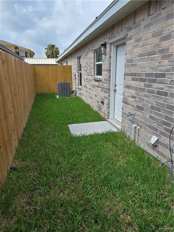 2604 Israel Ave, Alton, TX 78573 - view of yard featuring cooling unit