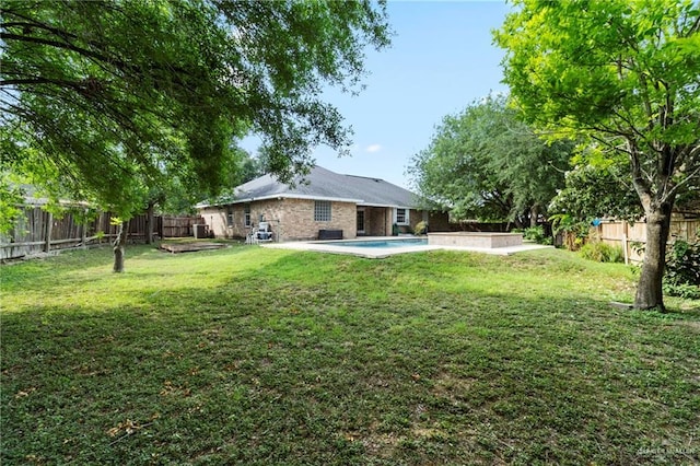 1411 Dons Dr, Mission, TX 78572 - view of yard