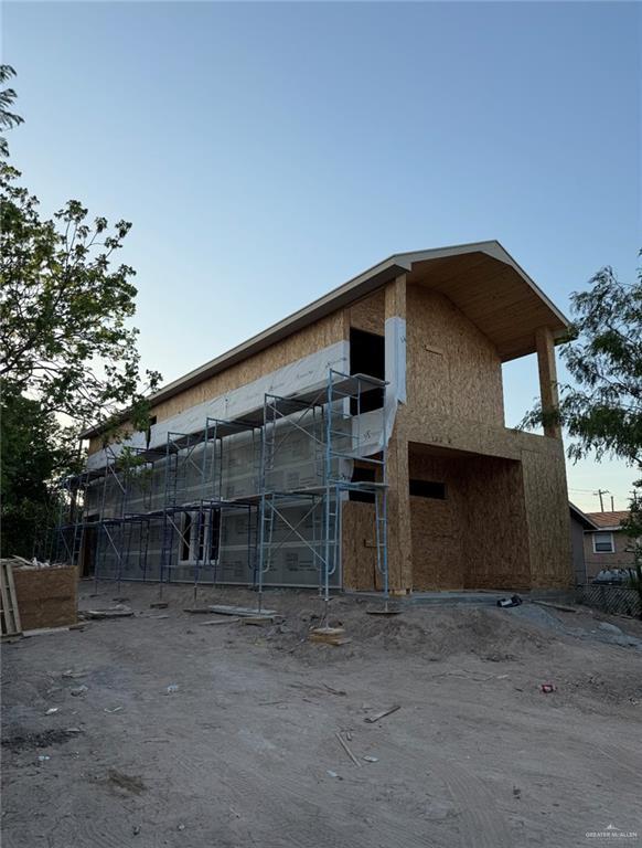 1105 S 19 1/2 St, Mcallen, TX 78501 - photo 9