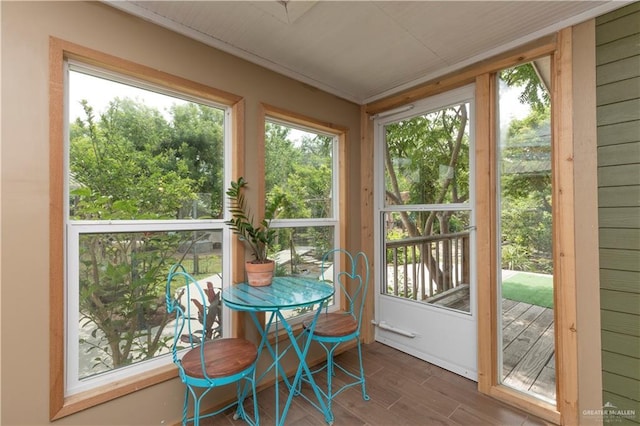 701 S Parker Rd S, La Feria, TX 78559 - sunroom with wood finished floors
