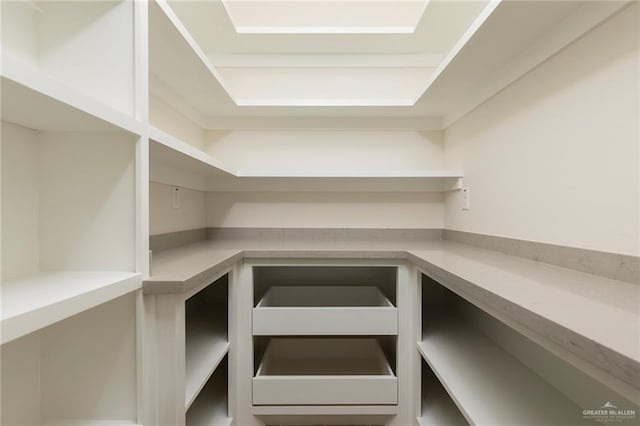1027 Broken Arrow Dr, Alamo, TX 78516 - view of storage area