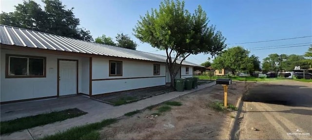 view of property exterior