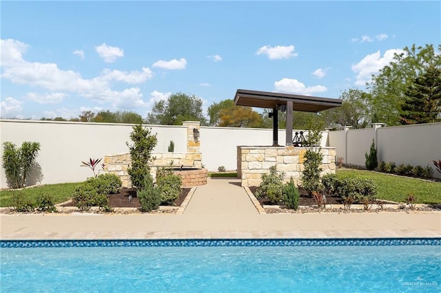 8101 N 5th St, Mcallen, TX 78504 - pool with fence