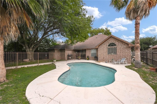 3704 San Gerardo St, Mission, TX 78572 - view of swimming pool featuring a fenced backyard, a yard, a patio area, and a fenced in pool