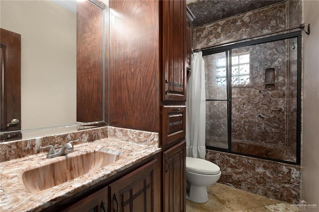 full bathroom with toilet, vanity, and shower / bathtub combination with curtain