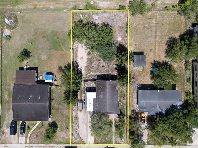 1242 S Missouri Ave, Mercedes, TX 78570 - photo 9