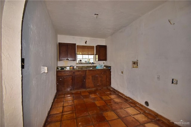 307 Bolivar Ave Unit 2, Rancho Viejo, TX 78575 - kitchen featuring sink