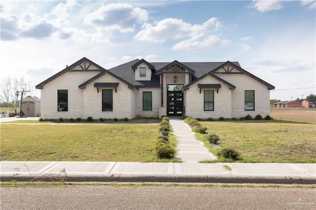 view of front of house with a front yard