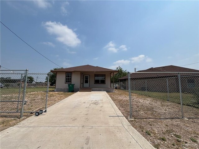 521 E Sherrye Ln, Pharr, TX 78577 - view of front facade featuring concrete driveway