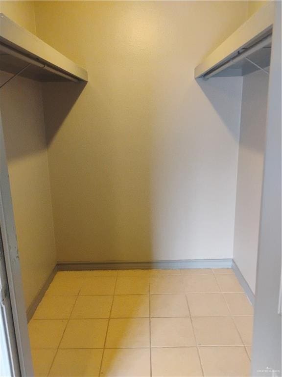 2701 El Barquito Dr, Palmview, TX 78572 - spacious closet featuring light tile patterned floors