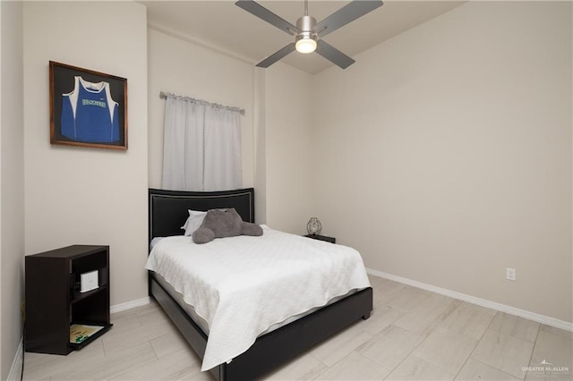 bedroom with ceiling fan