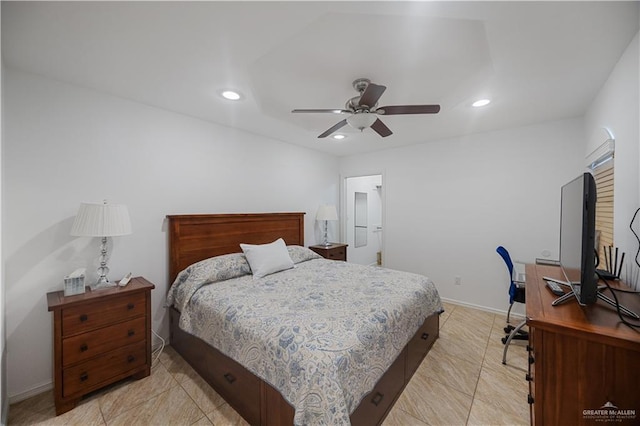 bedroom featuring light tile patterned floors, baseboards, a ceiling fan, and recessed lighting