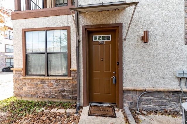 view of property entrance