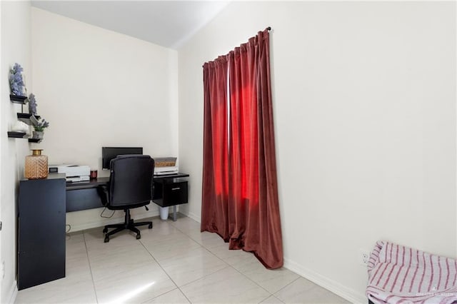 4805 Galilea St, Edinburg, TX 78542 - office area with baseboards
