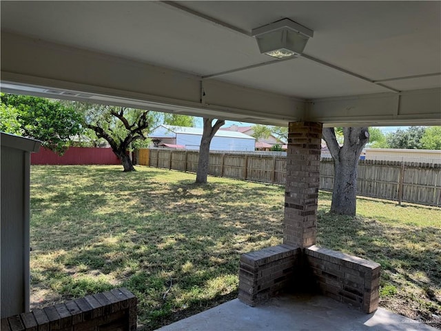 1401 Royola St, Mission, TX 78572 - view of yard