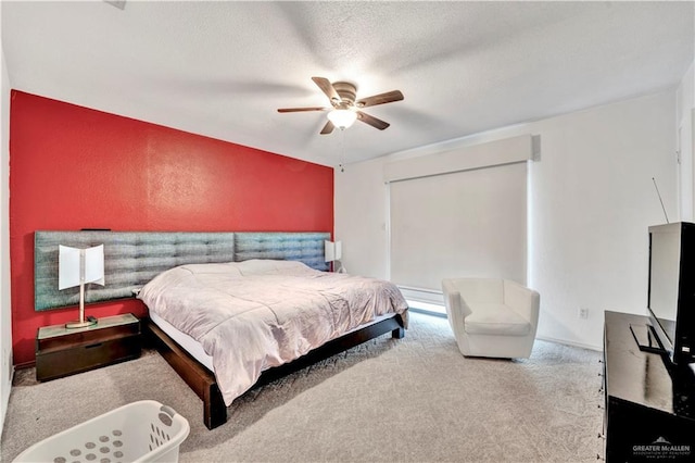 2201 S Jackson Road I Unit 7, Pharr, TX 78577 - carpeted bedroom with a ceiling fan