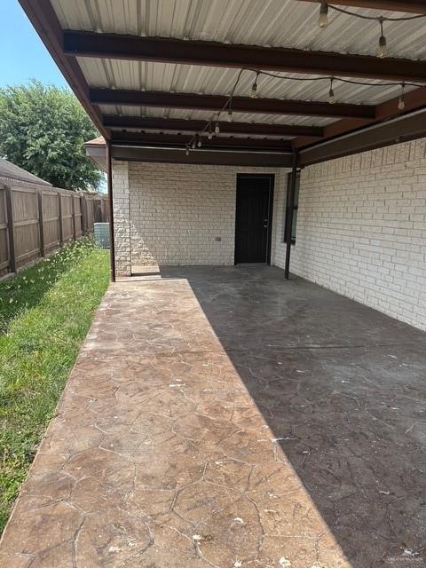 1502 W Kennedy Ave, Alton, TX 78573 - view of garage