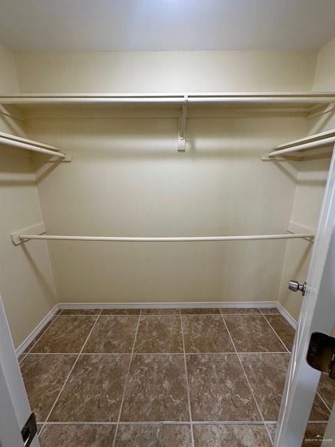1502 W Kennedy Ave, Alton, TX 78573 - view of walk in closet