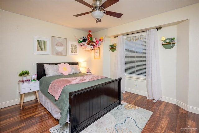 2405 E Lazy Lake Dr, Harlingen, TX 78550 - bedroom featuring wood finished floors, baseboards, and a ceiling fan