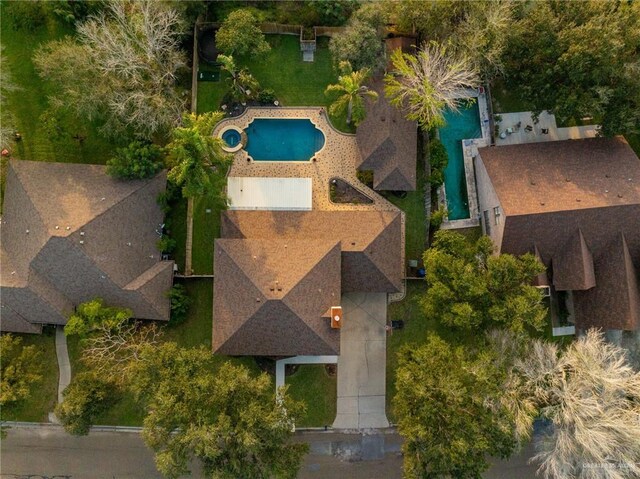 2405 E Lazy Lake Dr, Harlingen, TX 78550 - view from above of property with a pool