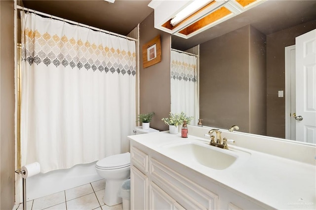 6800 N 35th St, Mcallen, TX 78504 - full bath with toilet, tile patterned flooring, and vanity