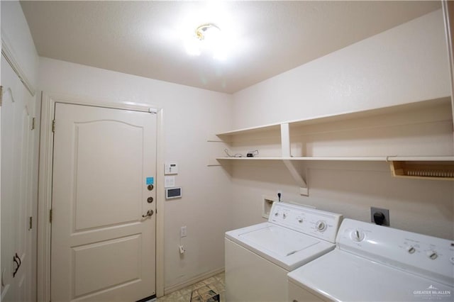 1717 Edward Dr, Edinburg, TX 78539 - washroom featuring washing machine and dryer