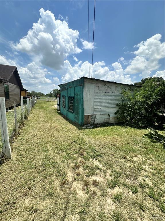 314 Salinas Dr, Sullivan City, TX 78595 - photo 11
