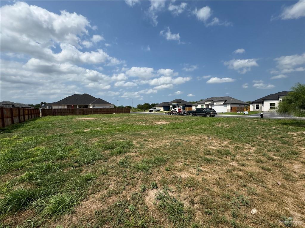 000 Juan Seguin St, Weslaco, TX 78599