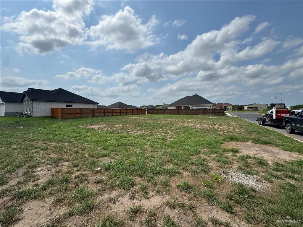 000 Juan Seguin St, Weslaco, TX 78599