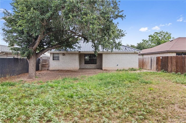 4217 W Ithaca Ave, Mcallen, TX 78501 - back of property with brick siding