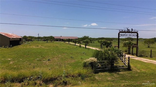 694 US Highway 281, Falfurrias, TX 78355 - photo 1