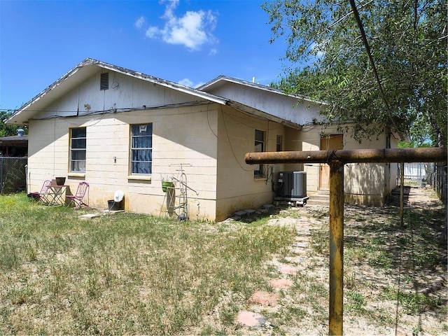 165 N Kennedy St, Rio Grande City, TX 78582 - photo 12