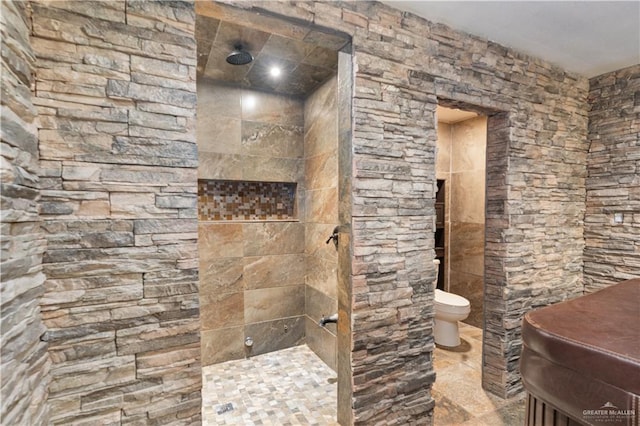 2408 River Oaks Ln, Edinburg, TX 78539 - full bath with a walk in shower and toilet