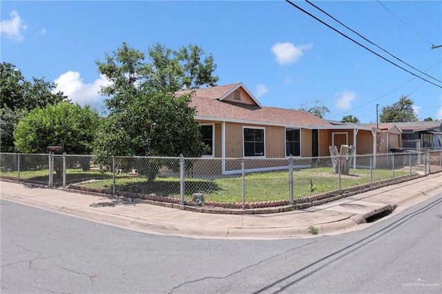 2129 Fir Ave, Mcallen, TX 78501 - photo 3
