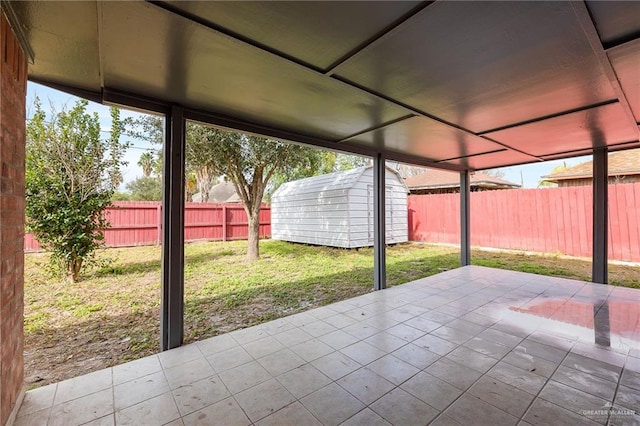 unfurnished sunroom featuring a healthy amount of sunlight